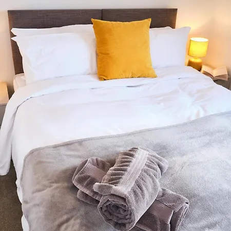 Appartement Parkway House - Modern With Great Transport Links *