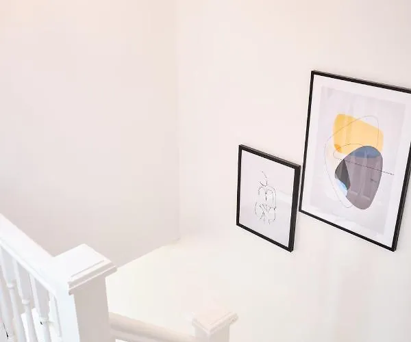 Parkway House - Modern With Great Transport Links Appartement Bristol