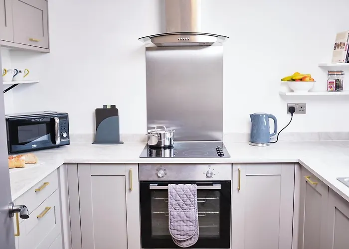 Parkway House - Modern With Great Transport Links * Bristol