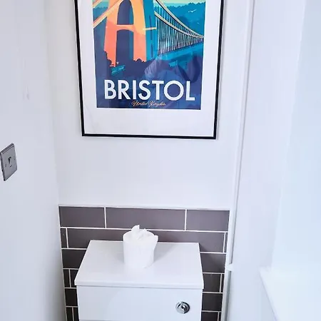 Parkway House - Modern With Great Transport Links Apartamento